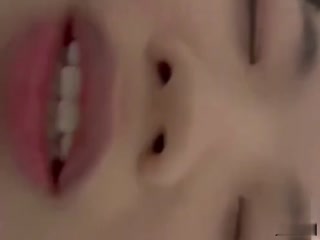 广西校花被下药捆绑狂操无套内射，剃光淫穴骚逼毛